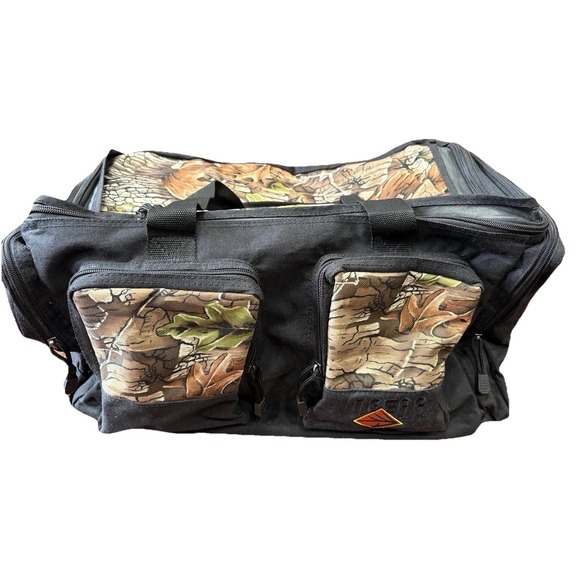 Ingear Back Country Other - Ingear Back Country Duffel Bag Hunting Camouflage Superflauge Multi Pockets